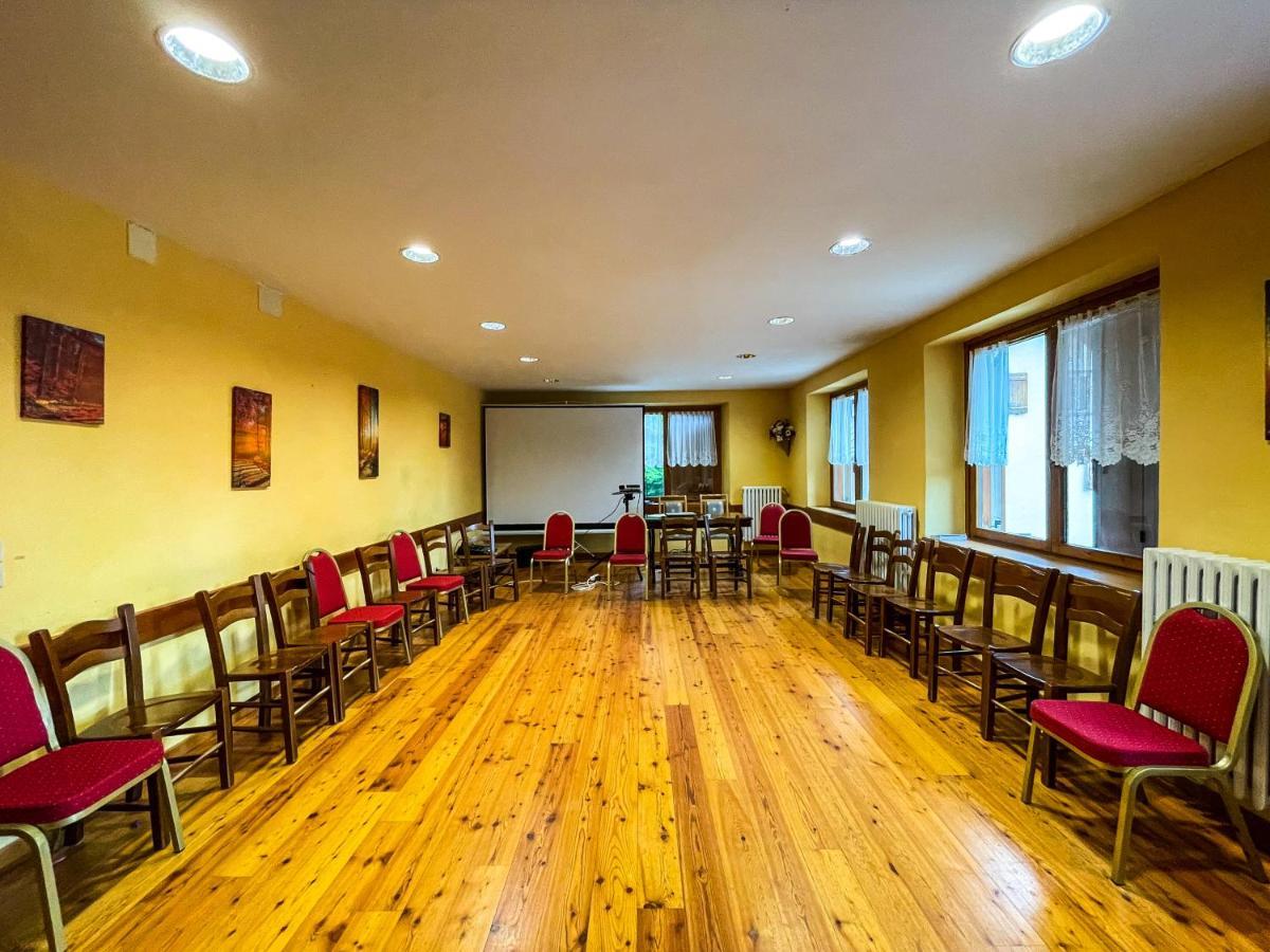 Hotel Al Sasso Di Stria Andraz Εξωτερικό φωτογραφία