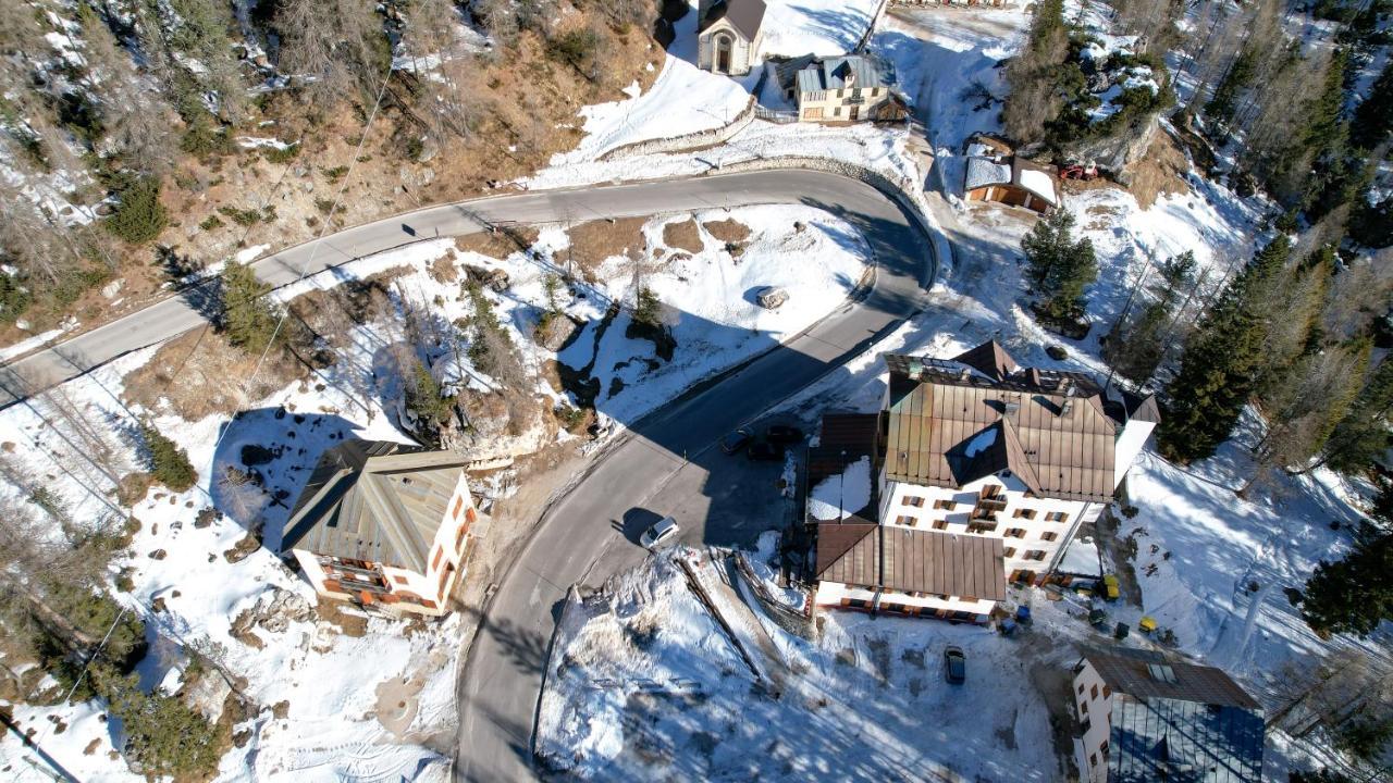 Hotel Al Sasso Di Stria Andraz Εξωτερικό φωτογραφία